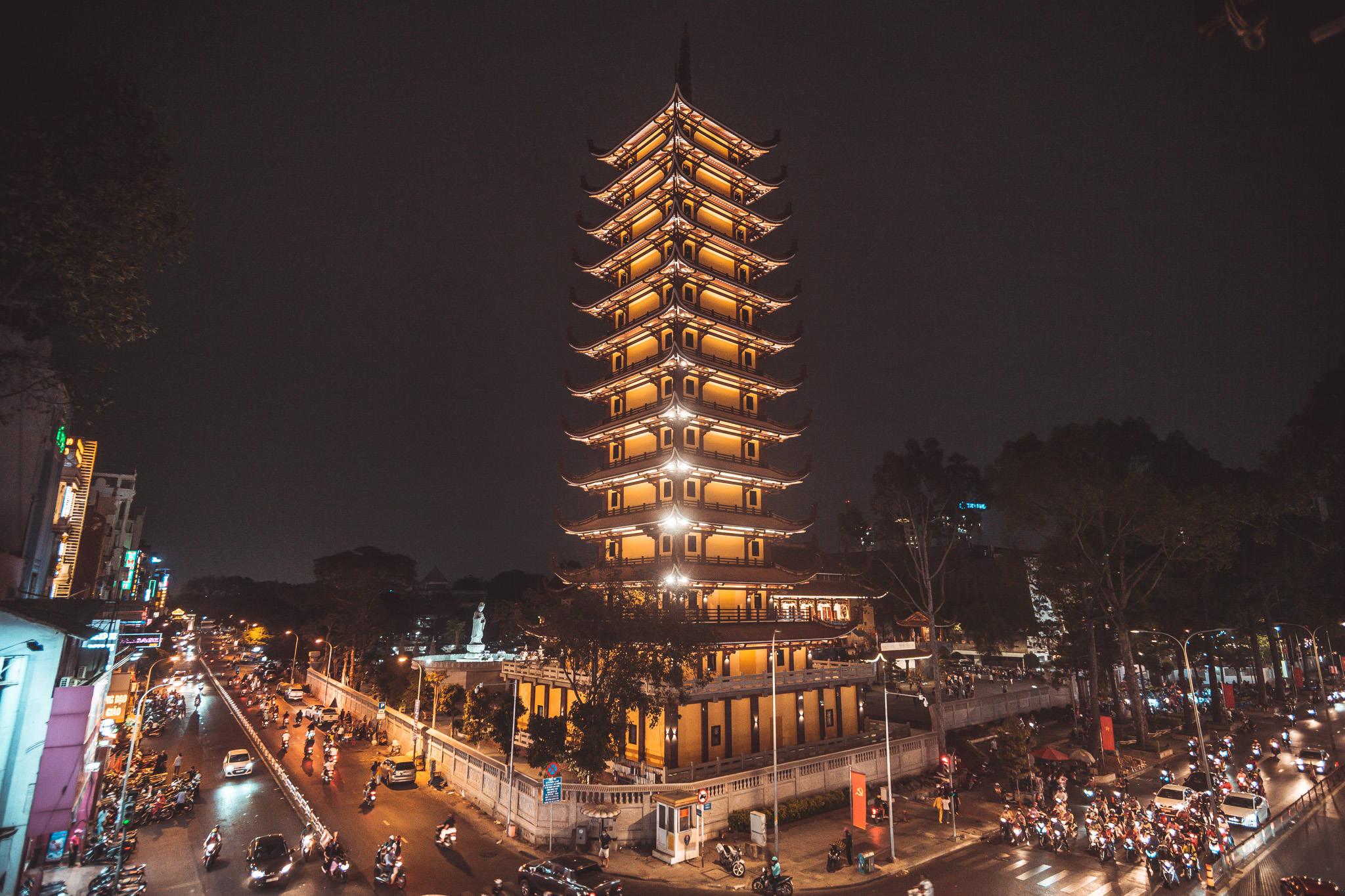 5th - Việt Nam Quốc Tự